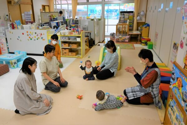 いるかひろば、インスタグラムを始めました｜高知市子育て支援センターいるかひろば・土居寿美子さんコラム「こころのとびら」㊶