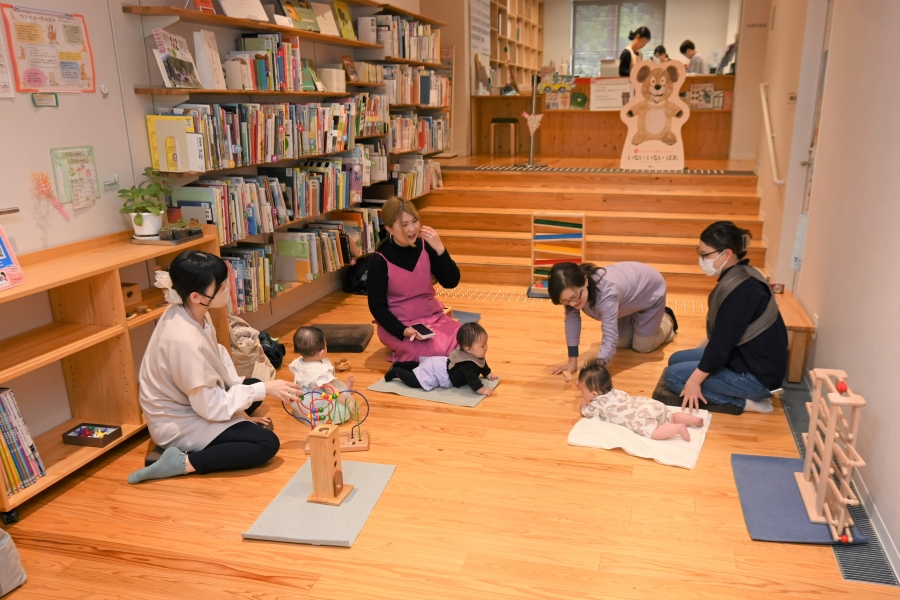 梼原町地域子育て支援センター「カンガルーのおなか」