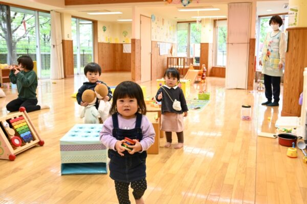 「佐川おもちゃ美術館」木のおもちゃで遊べる「まきのさんの道の駅・佐川」の新スポット。牧野富太郎博士にちなんだおもちゃ、グッド・トイを楽しもう！