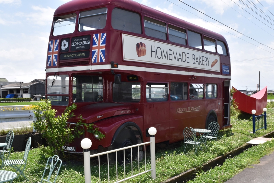 イギリスから直輸入したロンドンバス