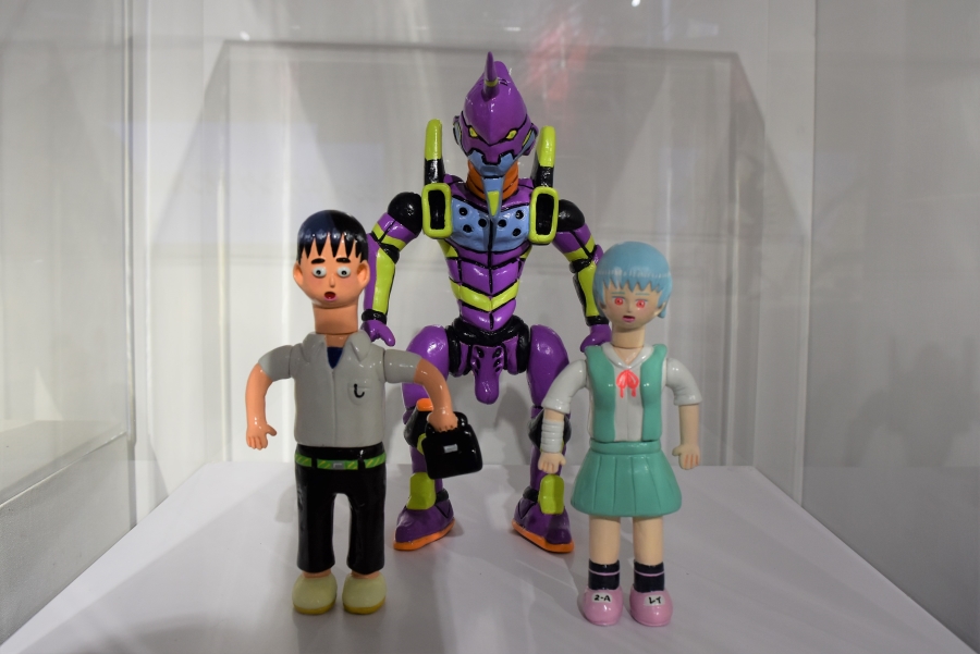 高知で活躍するフィギュアイラストレーターデハラユキノリ氏の作品。「エヴァに寄せてない」と話題に
