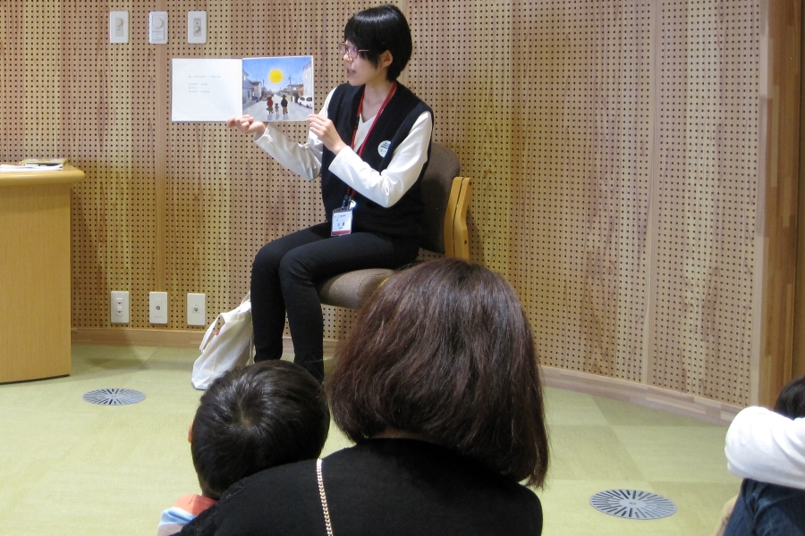 土曜日はオーテピア高知図書館で子どもに絵本の読み聞かせ｜事前申し込み、参加費不要