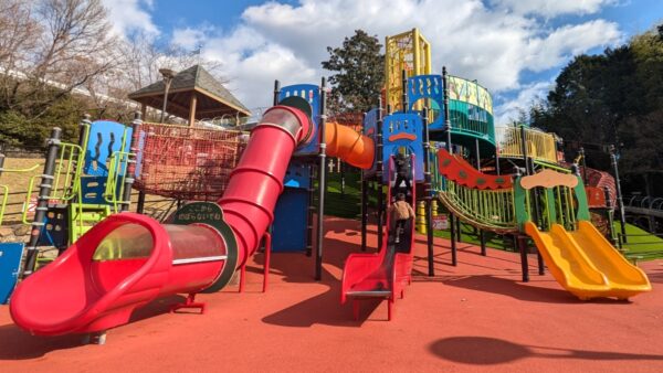吾岡山文化の森「子どもの広場」｜南国市の人気公園がリニューアル！年齢に合わせて楽しめます