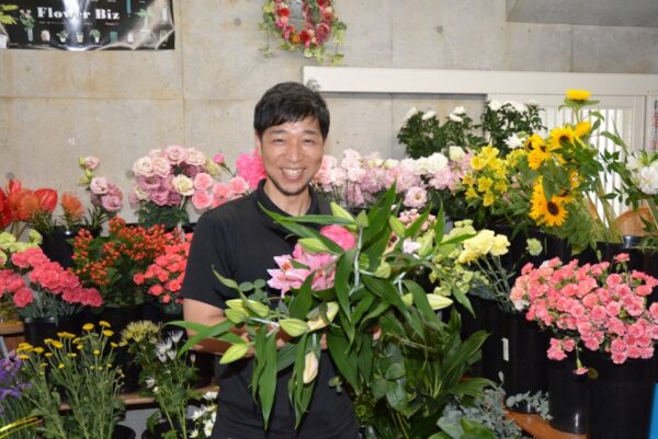 高知市のとさのさとで、高知のお花を使ったフラワーブーケを作りませんか？