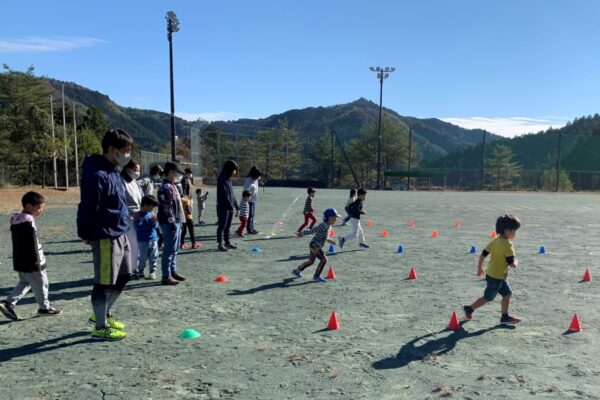 高知市の針木運動公園で「ふれあいスポーツ体験DAY」｜親子で体を動かそう！