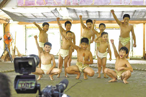 「一緒に相撲しよう！待ってるよ」香南相撲倶楽部が番組を制作しました｜週間高知の子どもニュース（2022年2月12日～18日）