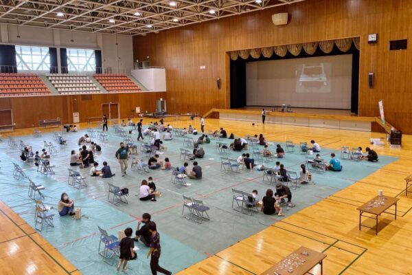 【2022年】高知県立県民体育館で「なつやすみ小学生水泳教室」｜泳ぎの基本を学び、足をつけずに25メートル泳ごう！