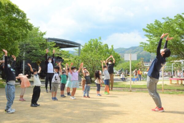高知市の中央公園で「こうち畜産物フェア」｜よしお兄さん・小林よしひささんのトーク＆体操ステージがあります！