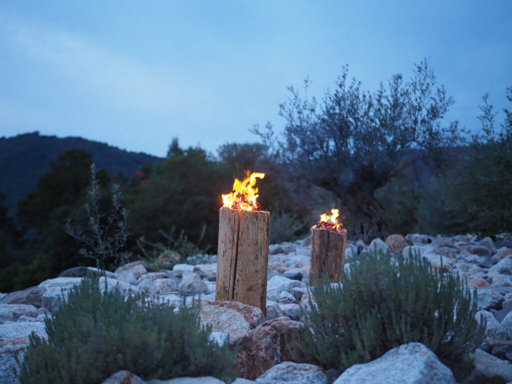 「ボルディゲラの庭」には焚き火台が設置されます（写真は主催者の提供です）