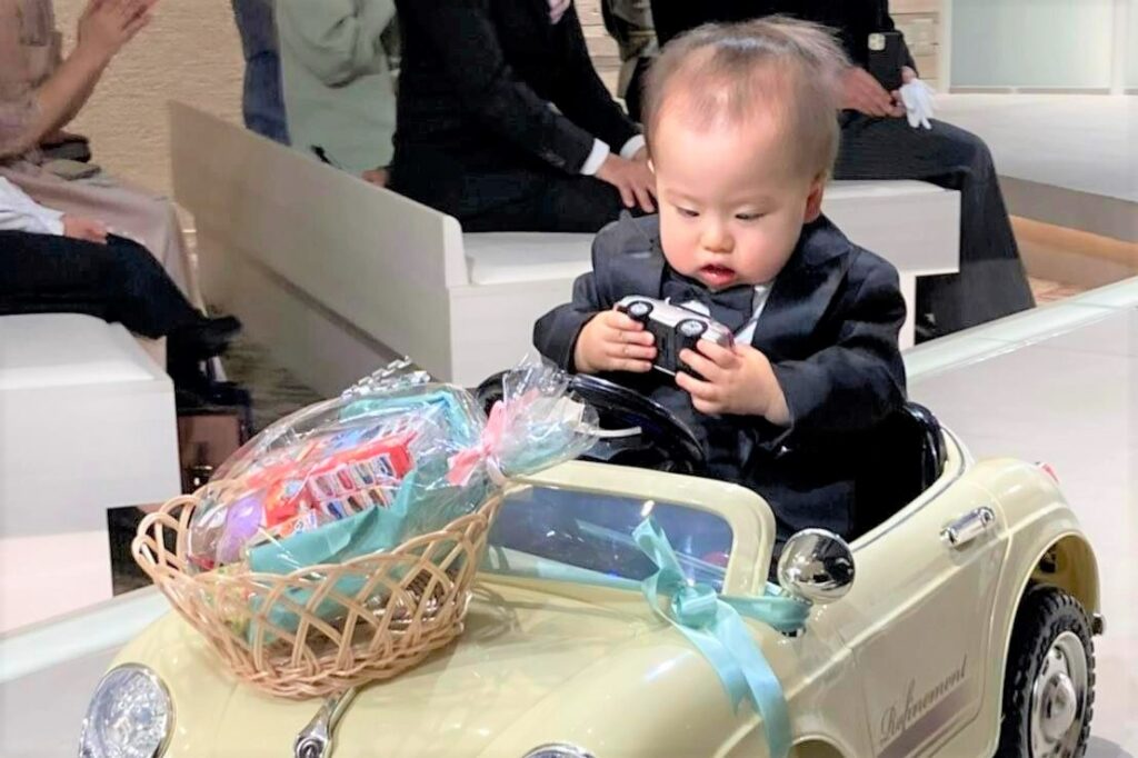 乗り物のおもちゃはめでるもの?!