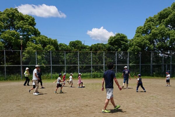 高知市で「ふれあいサッカー体験DAY」（土佐山運動広場）｜親子でパス、ドリブルを体験しよう！