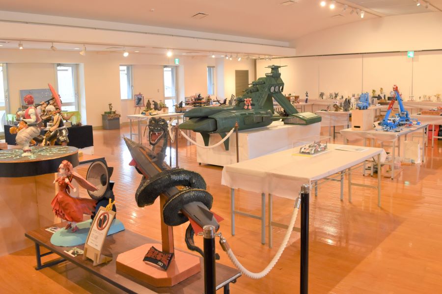 いの町紙の博物館で「第24回2023高知家の大模型展示会」｜飛行機、戦車、キャラクター…約600点が並びます
