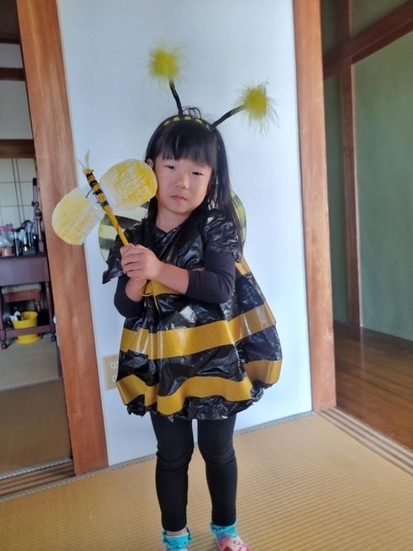 【ミツバチ】今年はミツバチシスターズ。おしりにある針でさしちゃうぞ〜！！！