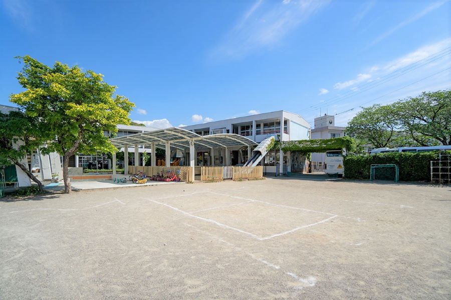 認定こども園　みかづき幼稚園