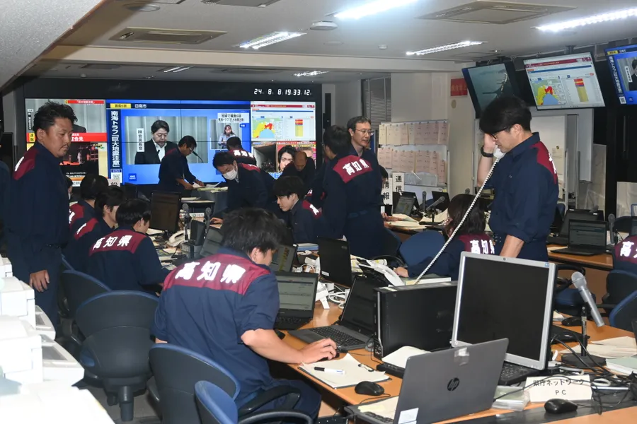 8月8日、宮崎県南部で震度6弱の地震が発生。「南海トラフ地震臨時情報（巨大地震注意）」が発表されました（高知新聞PLUS2023年8月8日掲載）