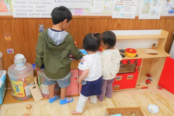 「勇気を出して頑張ってみて！」恐怖と引き換えに得た「子育てのご褒美」とは？｜高知市子育て支援センターいるかひろば・土居寿美子さんコラム「こころのとびら・51」