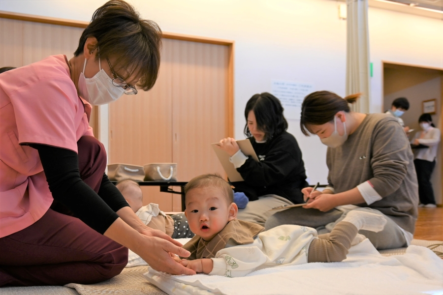 赤ちゃんもリラックス中