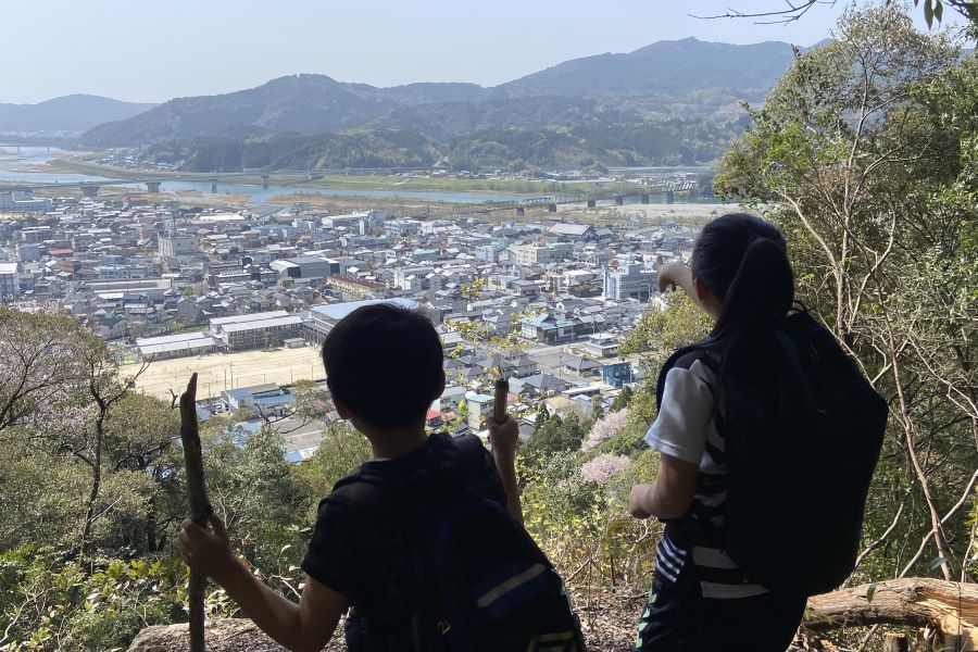 【保存版】里山から日本百名山まで…高知から行ける親子登山におすすめの山7選｜おすすめコースの距離は？時間は？登山初心者でも大丈夫！失敗しない必携持ち物一覧付き！