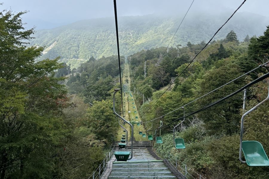 登山リフトで楽々