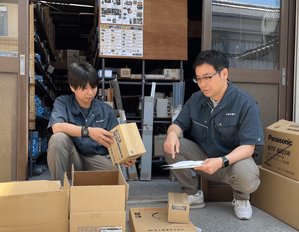 扱う商品は幅広く、特徴を覚えることから始まりました（提供写真）