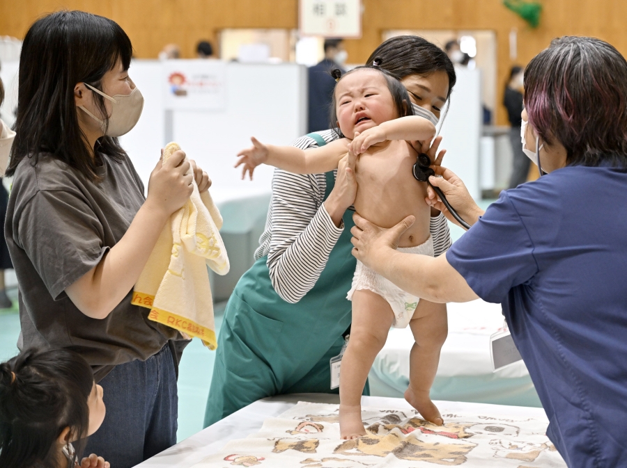 元気に泣くのは、小児科の先生としてはうれしいそうです