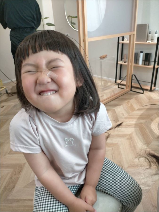 【はじめてのカット】なかなか髪が伸びなくて3歳半で初めてのカット。かわいいと自画自賛(笑)