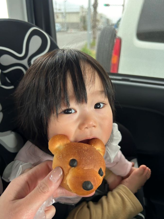 【はじめての独り占め】くまちゃんパンを頬張りました