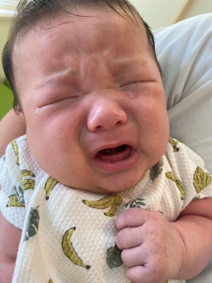【はじめての注射】大号泣しながらもよく頑張りました