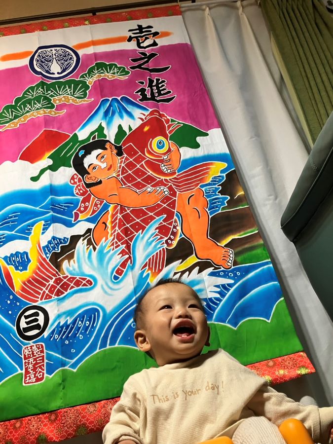 【はじめてのお節句】初節句のタペストリーが届いた時の一枚です