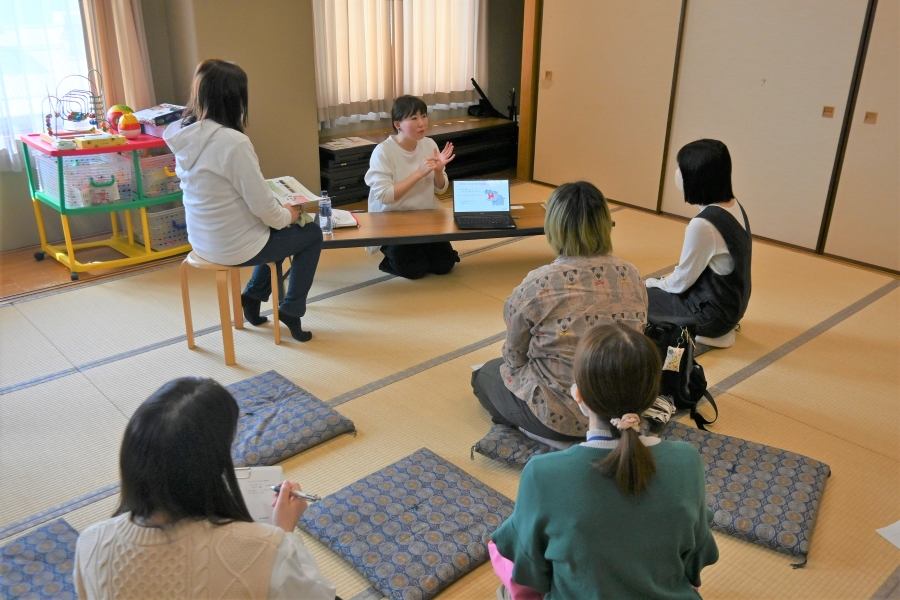 中山さんが講師を務めた「歯のおはなし会」は、子育て支援ネットワーク「ろばみみ」が主催しました