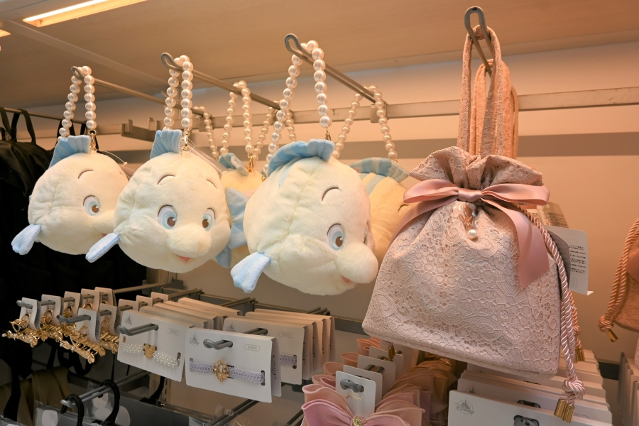 浴衣に合わせてみてください!(© Disney © Disney/Pixar © & ™ Lucasfilm Ltd. © 2025 MARVEL)