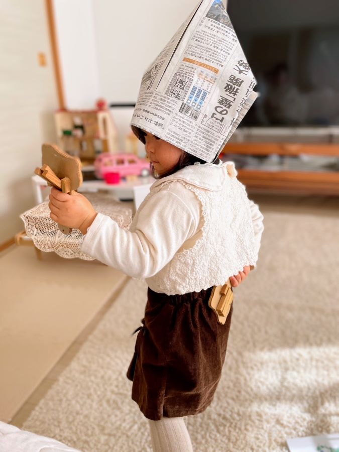 【はじめてのよさこい】手作りの笠を被って、一生懸命練習しています