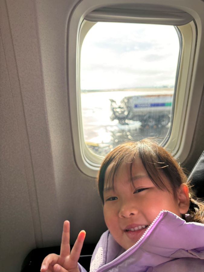 【はじめての飛行機】とても緊張して、カチカチになりながら乗りました