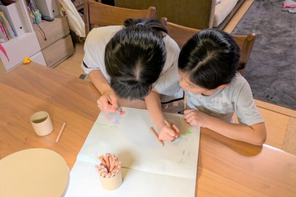 「恋愛小説にはまってる」…小学4年生からの思わぬ告白！母娘でそれぞれ“推し活”を楽しんでいます｜「ママと記者やってます・64」