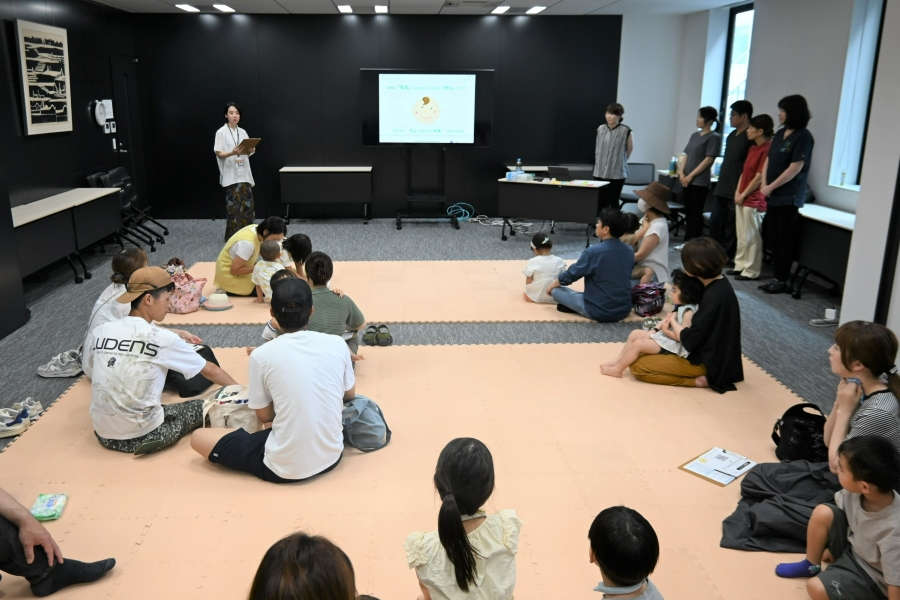 中山さんが高知や岡山で一緒に活動する歯科医や歯科衛生士の皆さんも参加してくださいました