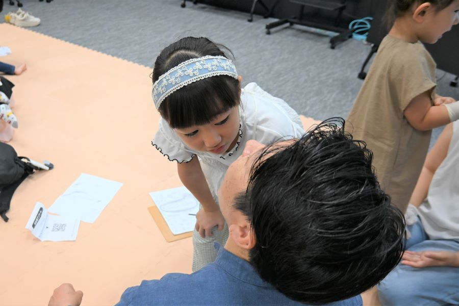 お父さんのお口の中は？