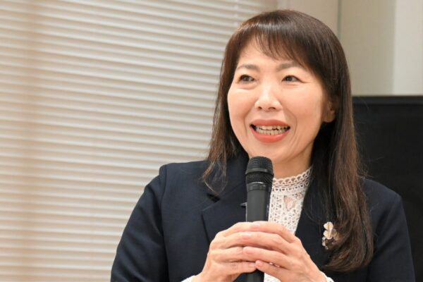 「子どもの心に寄り添う」ってどういうこと？「褒める子育て」とは？｜乳幼児期～児童期の子育てのこつについて、瀬戸内ナーシング学院学校長の岡田倫代さんが語りました