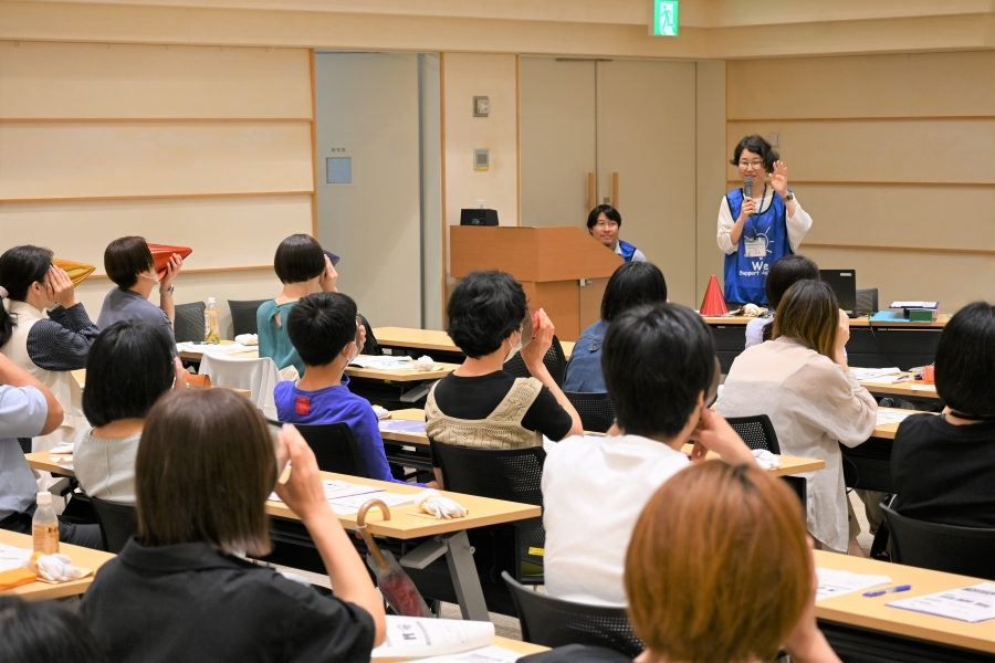 前にいる池澤さんを探せ!