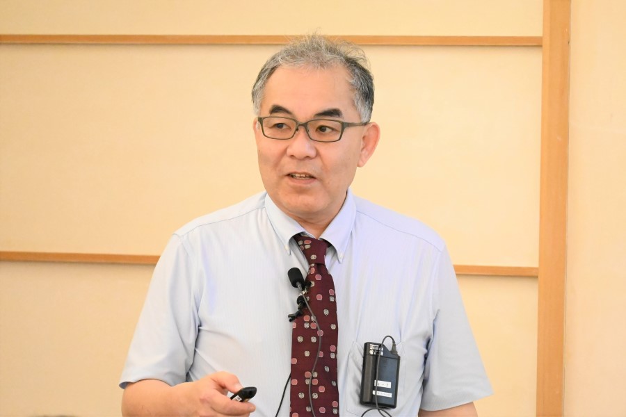 稲田さんはおもちゃを使った発達支援に取り組んでいます