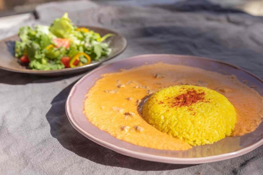 BONGAのバターチキンカレー 。「甘口で2歳から食べられます」とのこと