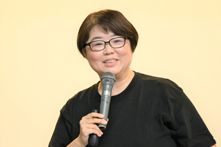 「まずは家族で気軽に話してみてください」