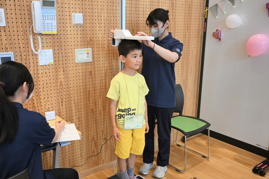 身長、体重の測定から