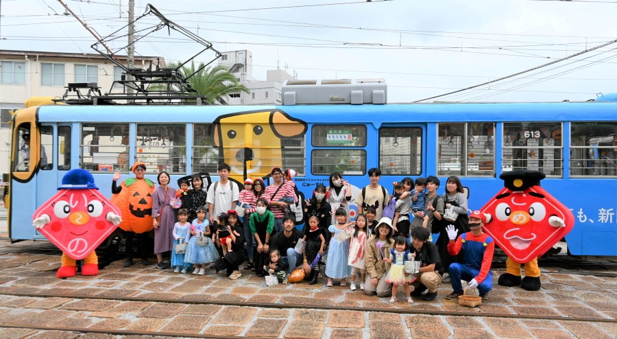 とさでん交通の「ごめんくん」「い~のちゃん」も登場!