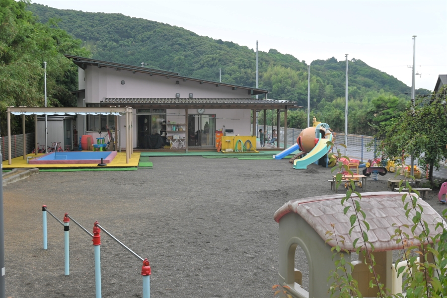 園庭でも遊べます