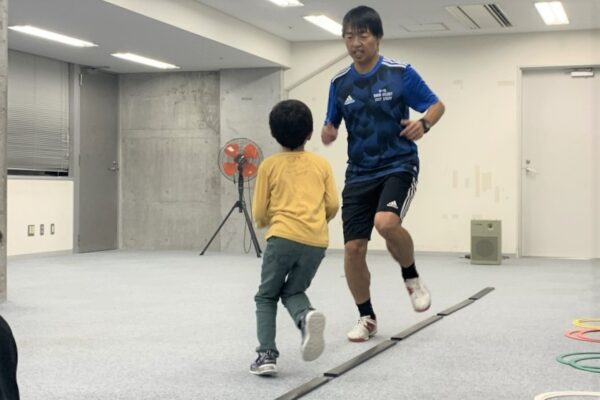 【2025年】高知市で「リズムジャンプ体験教室」（高知市総合体育館）｜リズムに合わせてジャンプ運動！リズム感や運動能力を養います