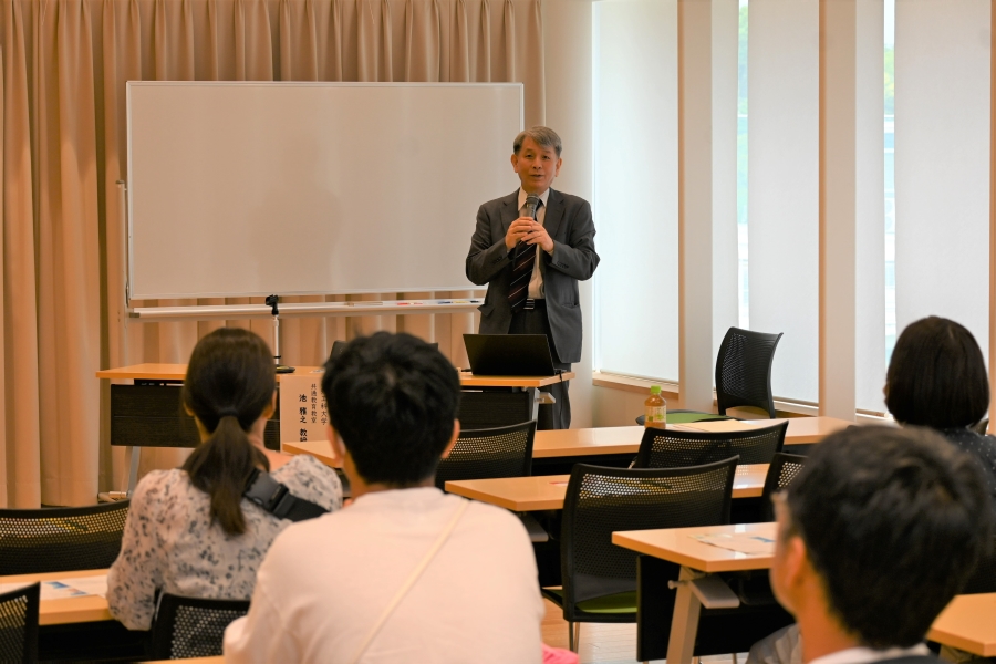 「誰も、ちゃんとした子育てを習ってはいません」