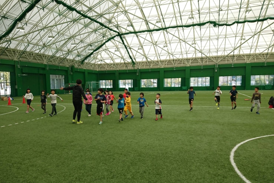 【2025年】高知市で「小学生対象！冬期スポーツ教室」（高知市東部総合運動場）｜運動遊び、走る、跳ぶ、投げる…全身を動かそう！