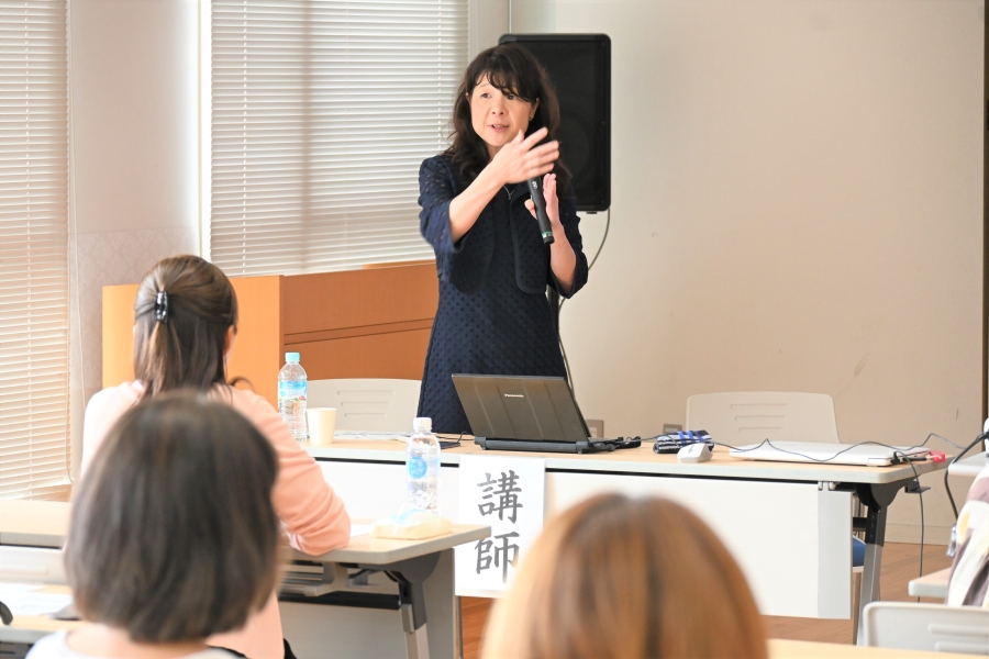 「何してるの！」ではなく、「この手を止めます」