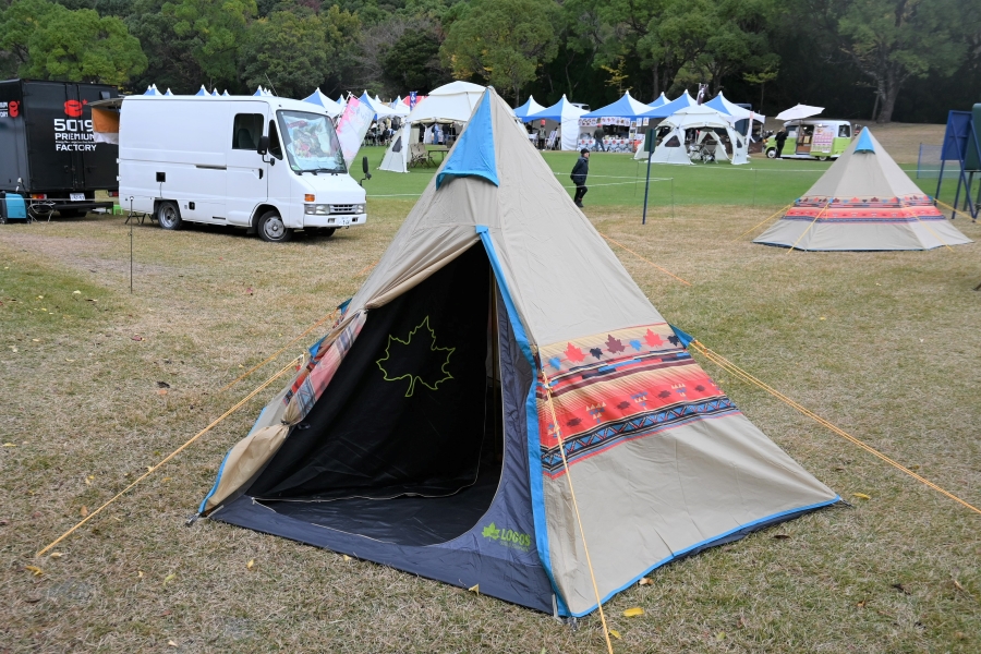 テントの中にも入れます