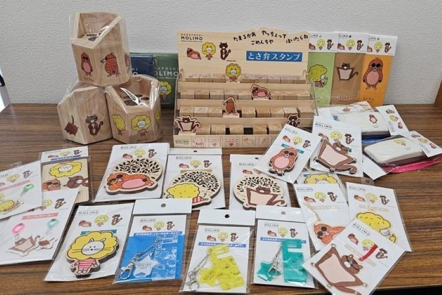 絵本作家・柴田ケイコさんのキャラクターグッズが販売されます（主催者の提供写真）